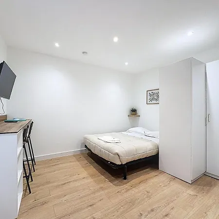 4 Modernes Climatises 8 Personnes Apartament *