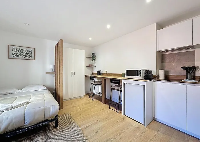 4 Modernes Climatisés 8 Personnes Appartamento *